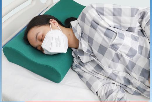 新型头部减压枕 帮助病人侧卧时耳部完全置于中空区域内 避免局部受压 预防褥疮